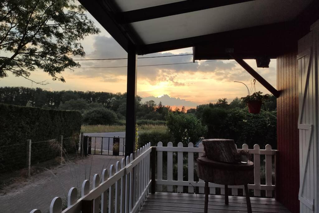 Scandinavie Vlak Bij Huis Villa Laarne Bagian luar foto